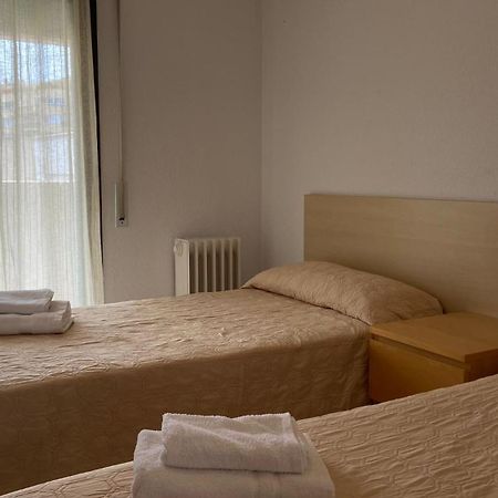Residencia Universitaria Pare Claret Girona Exteriör bild